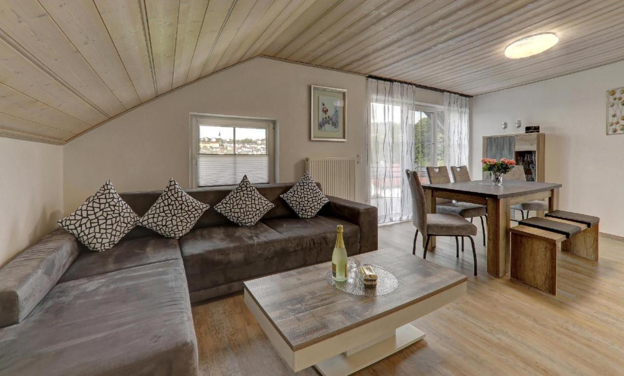 Ferienwohnung Staffelberg Хауценберг Екстериор снимка