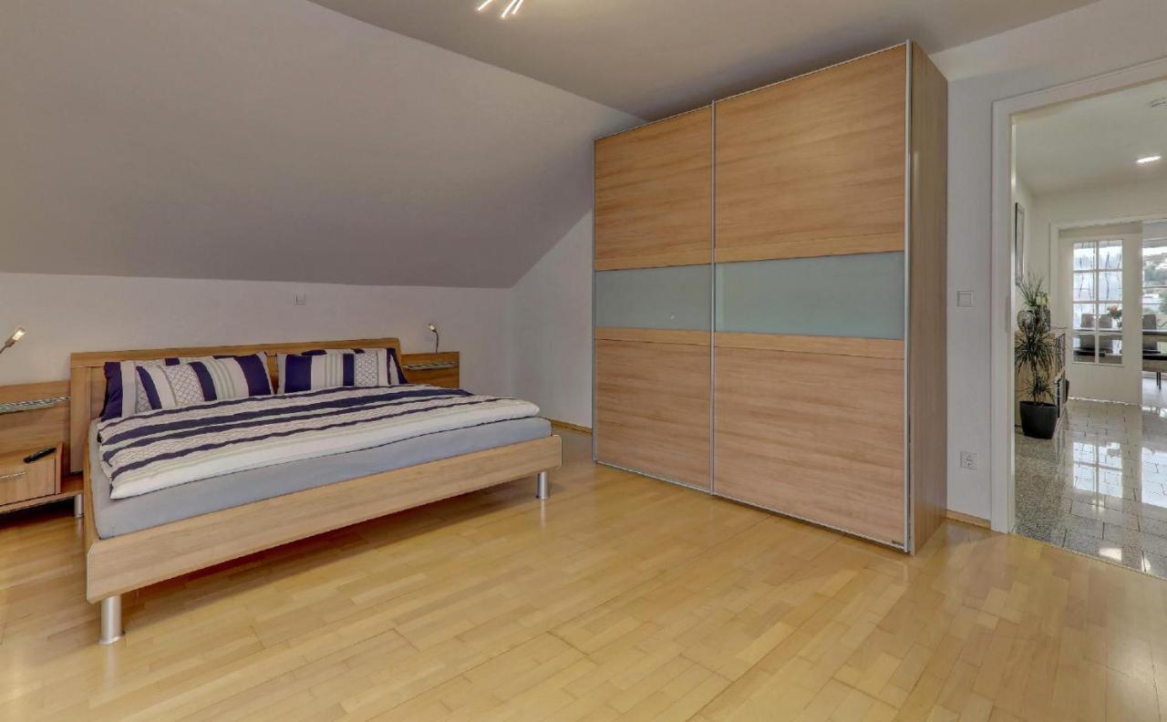 Ferienwohnung Staffelberg Хауценберг Екстериор снимка
